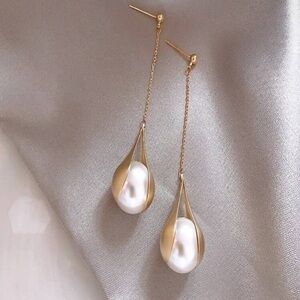 Faux Pearl Drop Earrings Golden